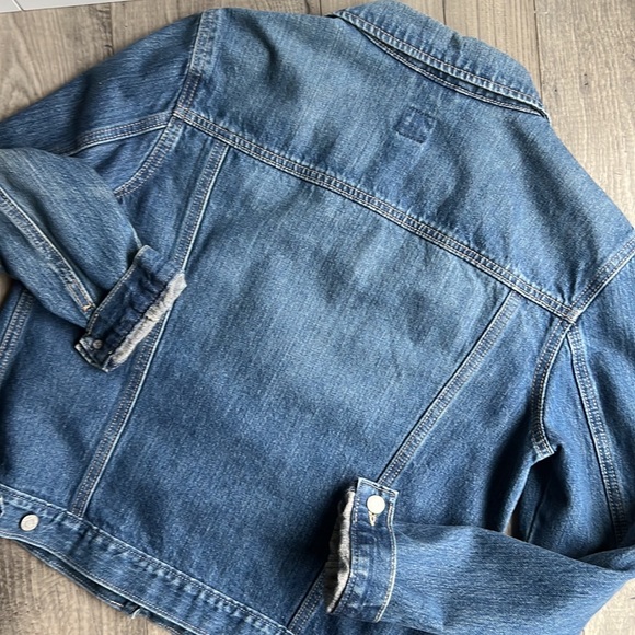 Gap denim, jean jacket, medium - Picture 4 of 4